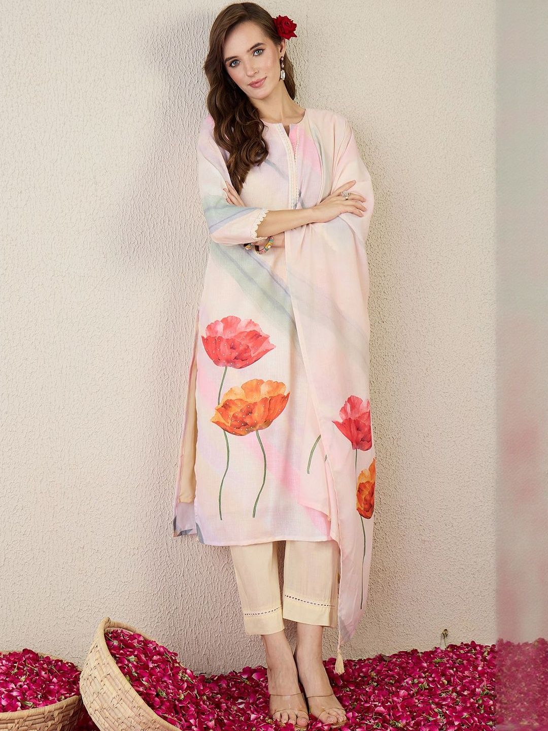 Women Floral Printed Linen Kurta with Trousers & Dupatta
