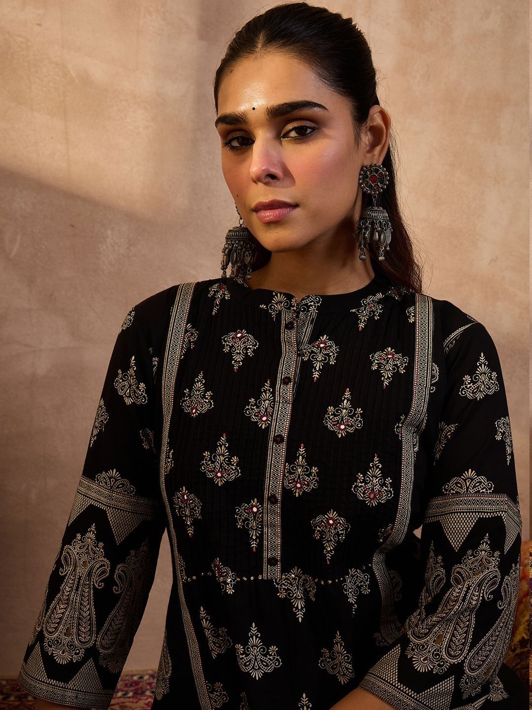 Ethnic Motifs Printed Panelled Band Collar Sequinned Pure Cotton Kurta & Trousers