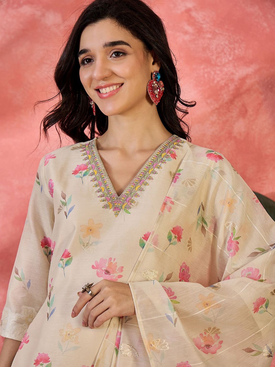 Dhiyona SN Women's Floral Printed Straight Kurta With Trouser & Dupatta