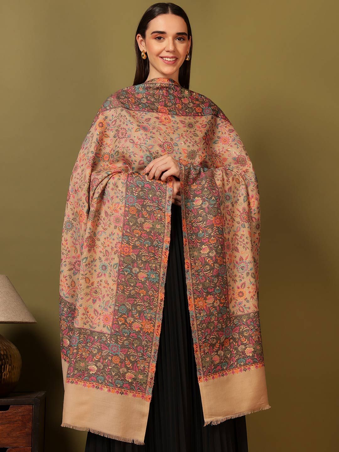 Dhiyona PA Floral Woven Design Woolen Shawl