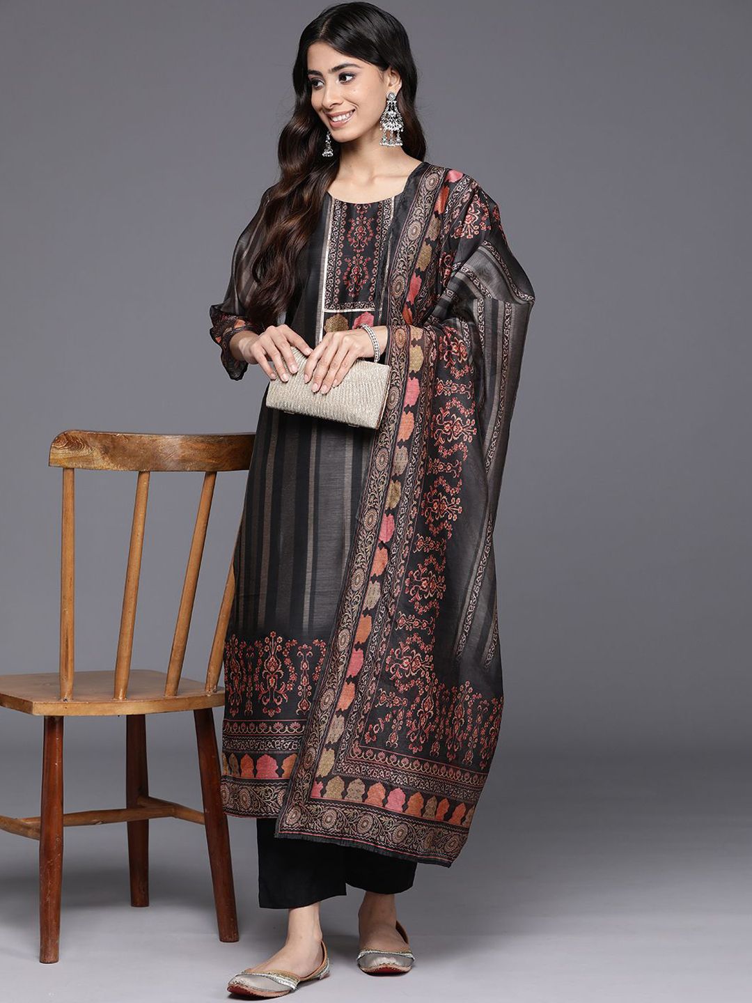 Dhiyona VA Women's Geometric Printed Kurta with Trousers & Dupatta