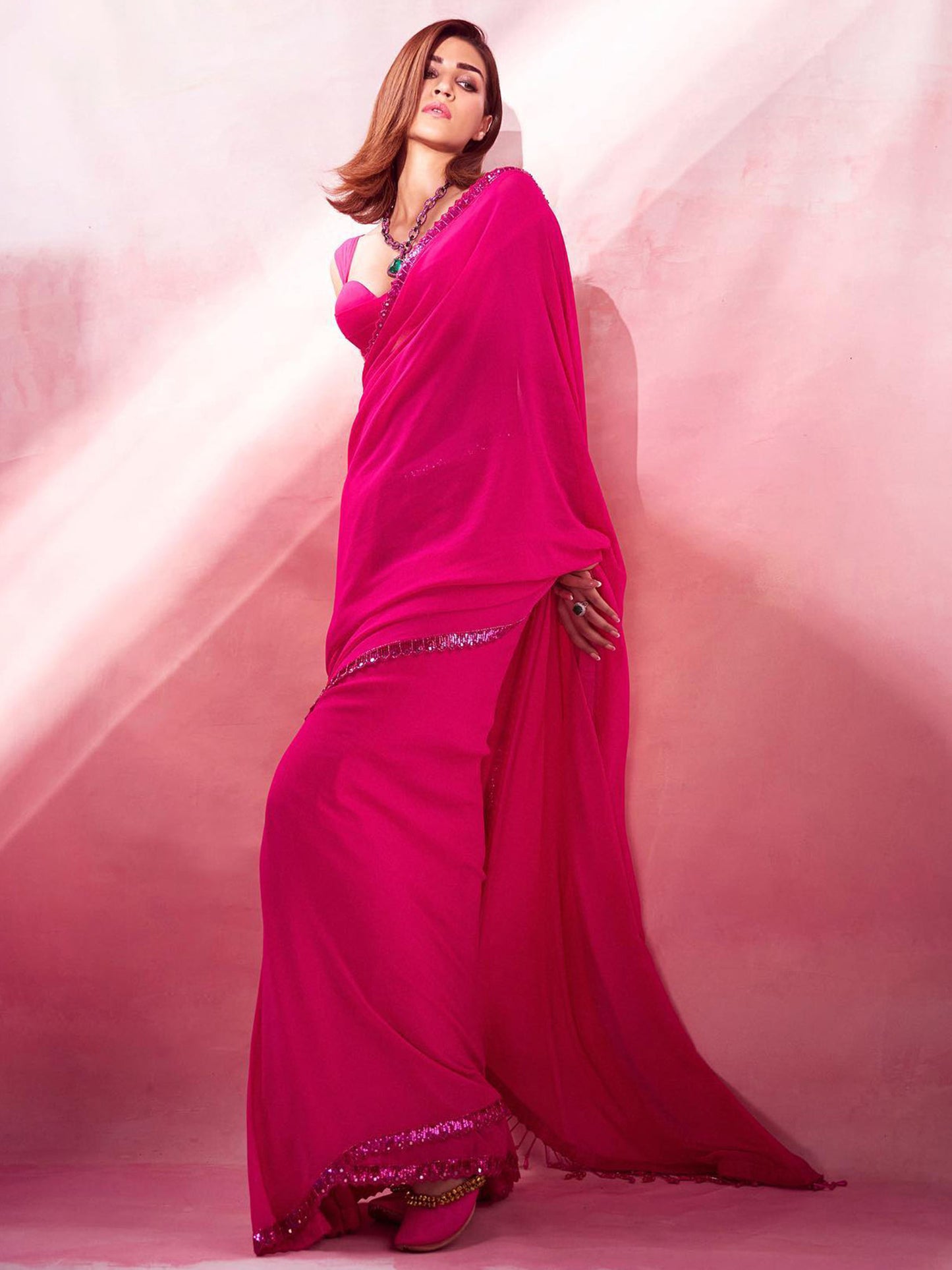 Women's Georgette Pink Embellished Designer Saree With Blouse Piece