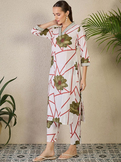 Women Floral Printed Regular Pure Cotton Kurta with Trousers