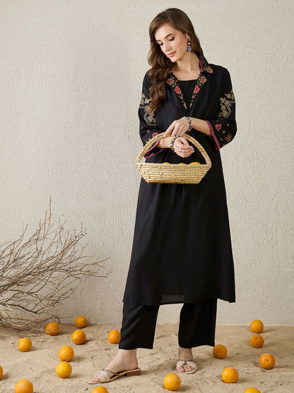 Women Floral Embroidered Regular Thread Work Kurta with Trousers