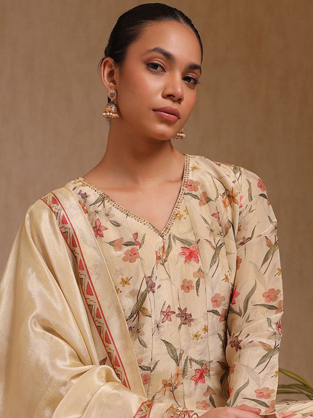 Dhiyona SO Women's Women Floral Embroidered Regular Beads and Stones Kurta with Palazzos & With Dupatta