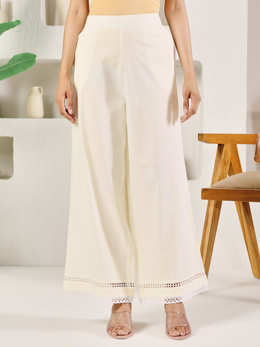 Dhiyona FL Women's Off-White Cotton Solid Palazzo