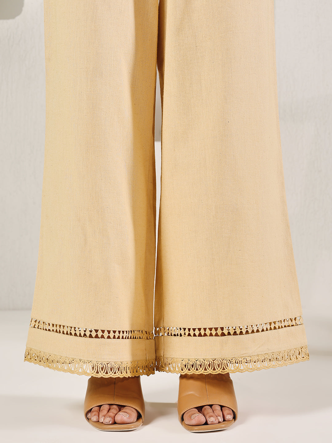 Dhiyona FL Women's Beige Cotton Solid Palazzo