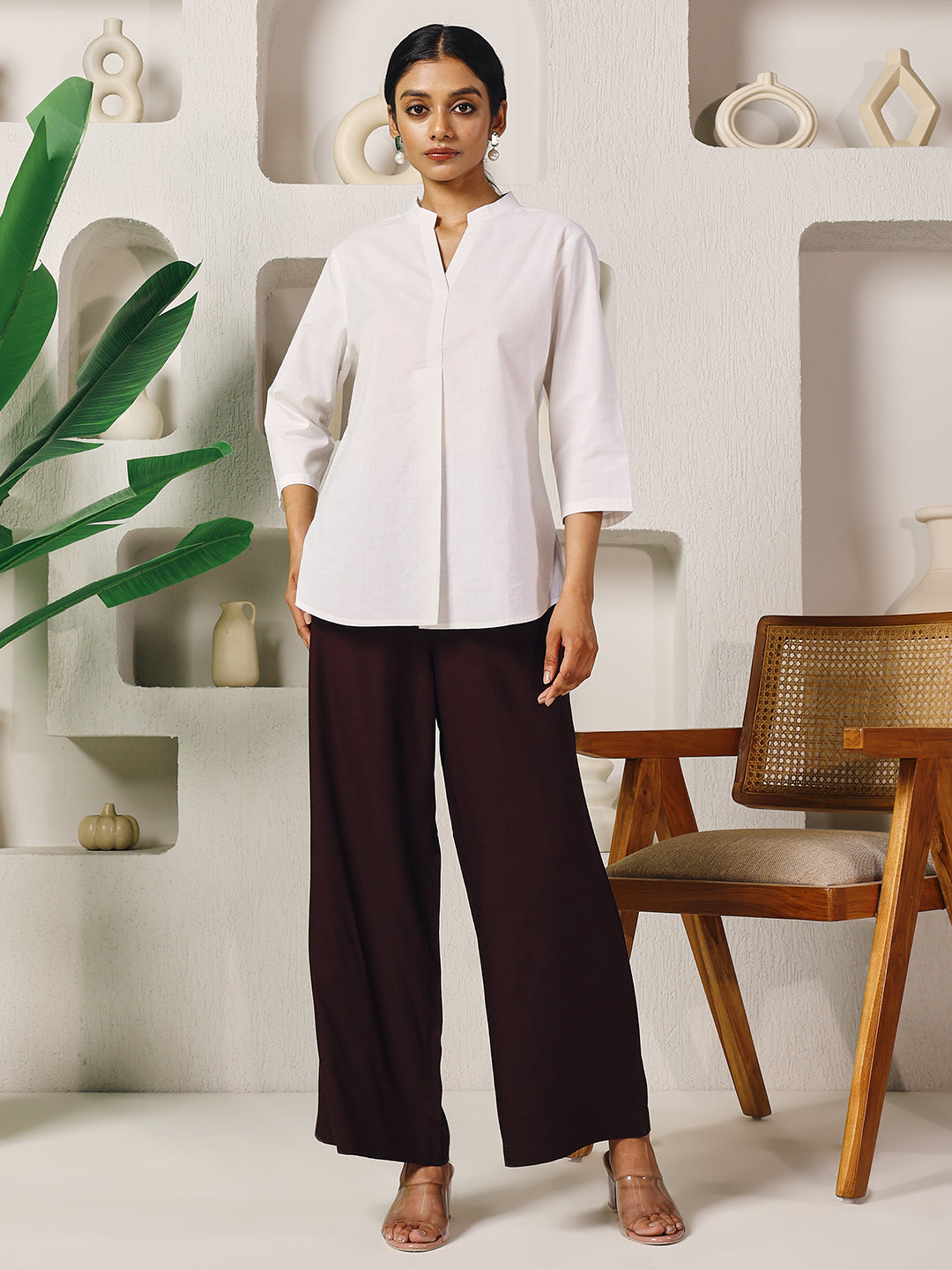 Dhiyona FL Women's Brown Rayon Solid Palazzo