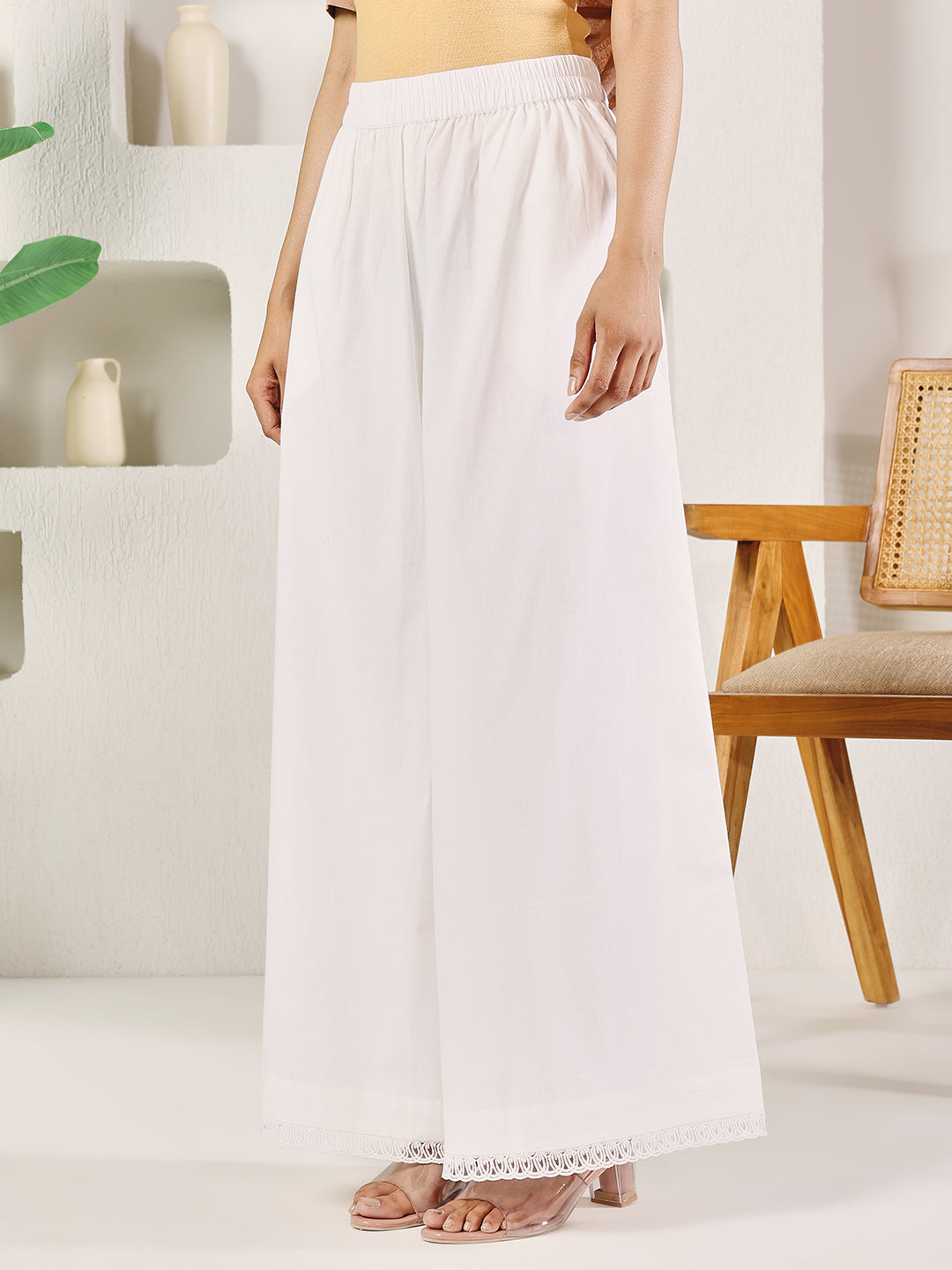 Dhiyona FL Women's White Cotton Solid Palazzo with Lace