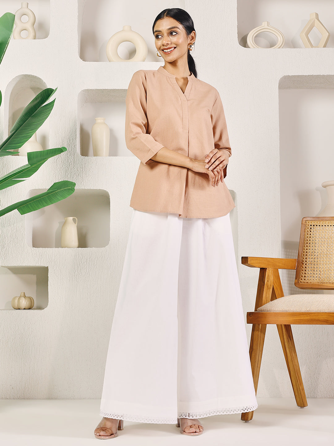 Dhiyona FL Women's White Cotton Solid Palazzo with Lace