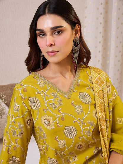 Women Floral Printed Kurta with Trousers & Dupatta