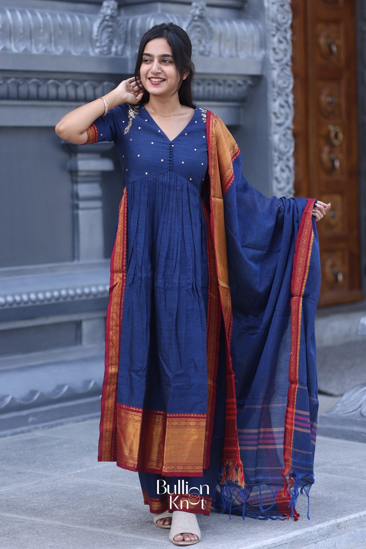 Dhiyona BN Basude Handloom Blue Suit Set