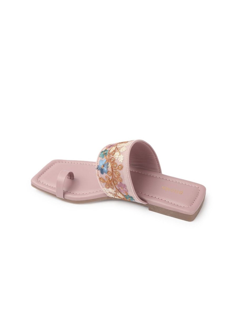 Dhiyona AK Women Printed Ethnic One Toe Flats with Embroidered