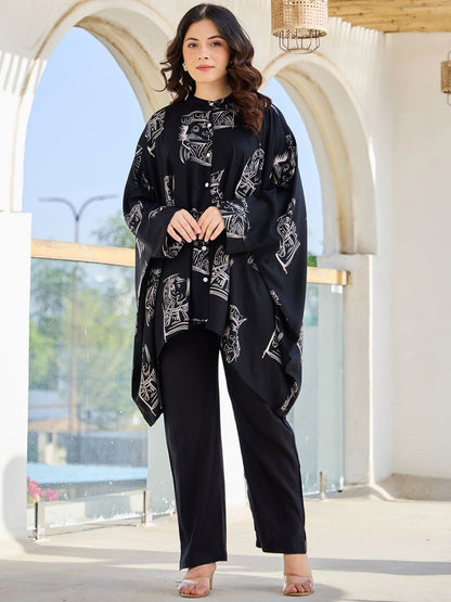 Women Geometric Printed Mandarin Collar Regular Kaftan Kurta with Trousers