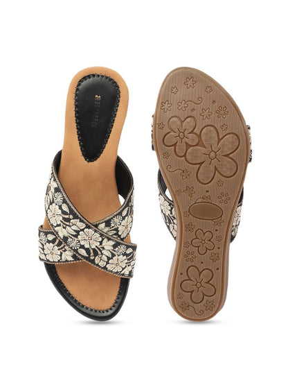 Dhiyona AK Women Embroidered Open Toe Flats