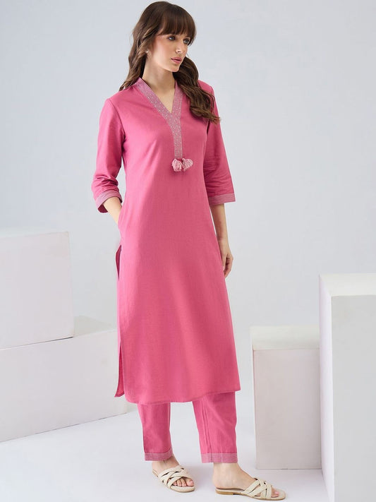 Women Regular Thread Work Kurta with Trousers