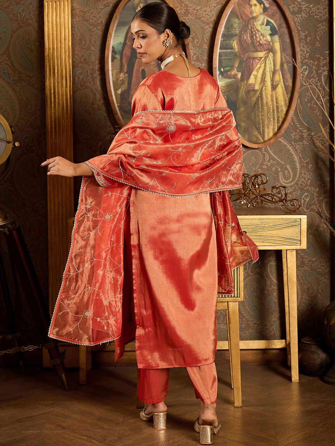 Floral Embroidered V-Neck Regular Liva Kurta With Trouser With Dupatta