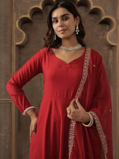 Liva Sweetheart Neck Anarkali Kurta With Trousers & Dupatta
