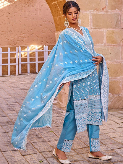 Women Ethnic Motifs Embroidered Regular Thread Work Pure Cotton Kurta with Trousers & With Dupatta