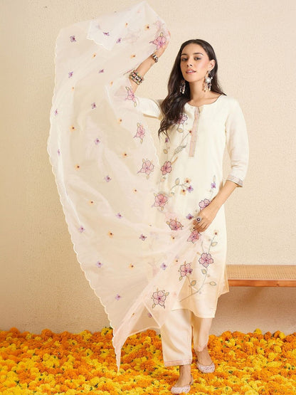 Women Floral Embroidered Regular Thread Work Kurta with Trousers & With Dupatta