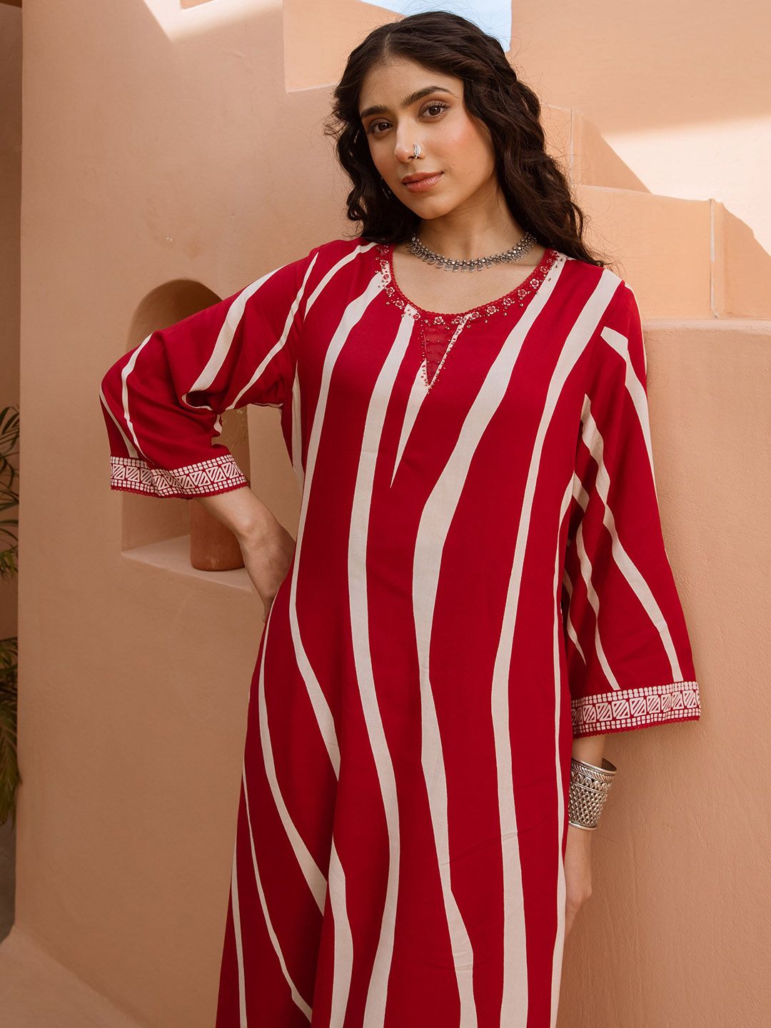 Dhiyona SN Women's Striped Kurta with Palazzo
