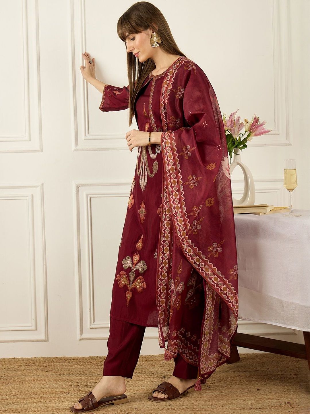 Floral Embroidered Round Neck Regular Straight Kurta With Trousers & Dupatta