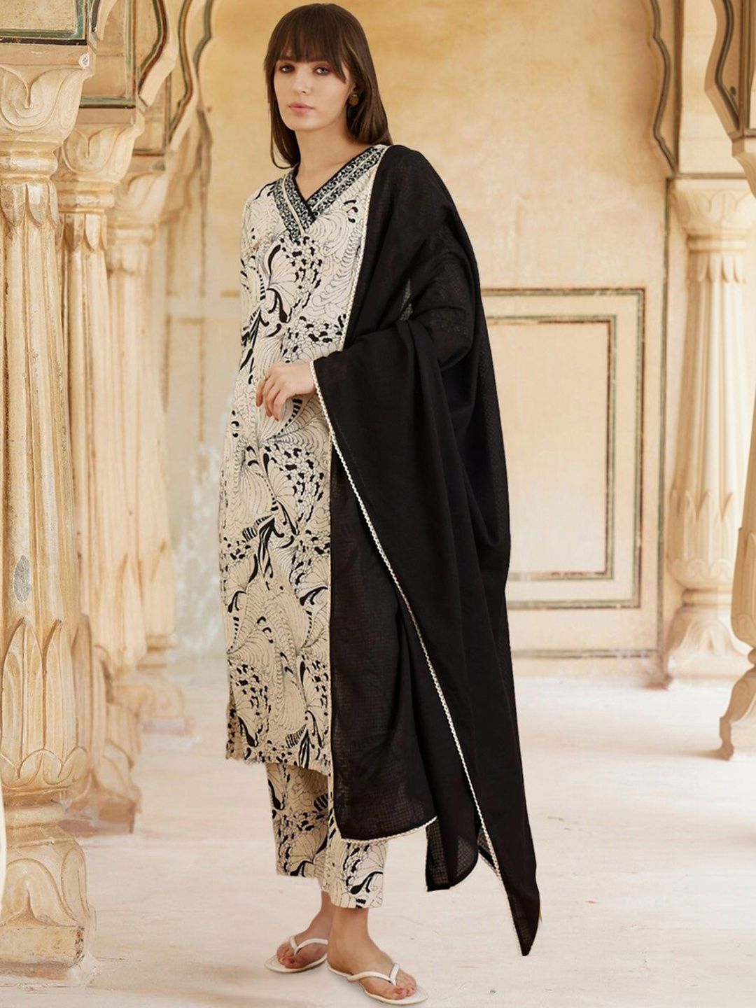 Women Ethnic Motifs Printed Regular Mirror Work Pure Cotton Kurta with Trousers & With Dupatta