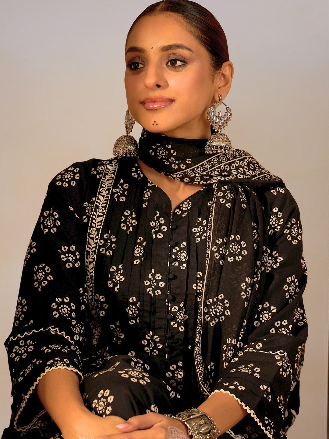 Dhiyona IE Women Ethnic Motifs Printed Regular Pure Cotton Kurta with Trousers & With Dupatta