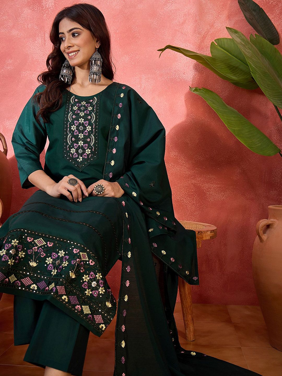 Dhiyona SN Women's Floral Embroidered Thread Work Pure Silk Straight Kurta & Trousers With Dupatta