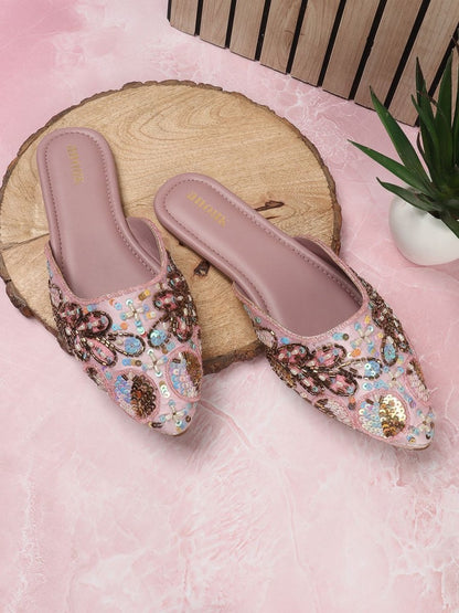Dhiyona AK Women Embellished Ethnic Ballerinas Flats