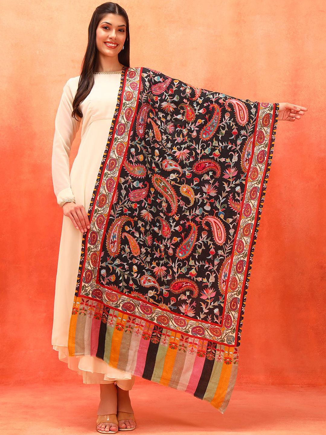 Dhiyona PA Naqqashi Pure Wool Kalamkari Paisley Embroidered Shawl