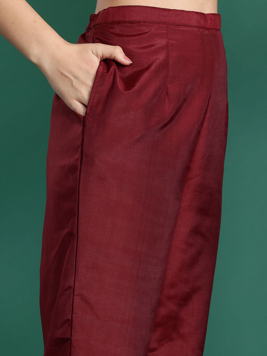 Dhiyona IE Ethnic Motifs Woven Design Straight Kurta With Trousers & Dupatta