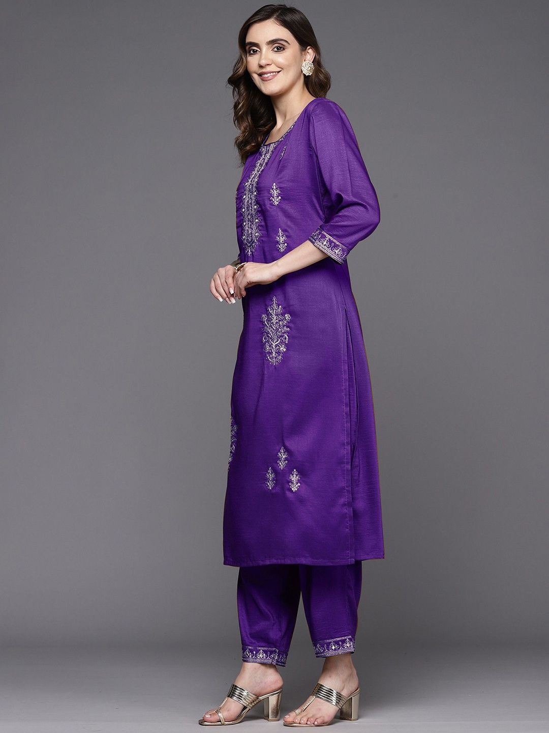Ethnic Motifs Embroidered Kurta with Trousers & Dupatta