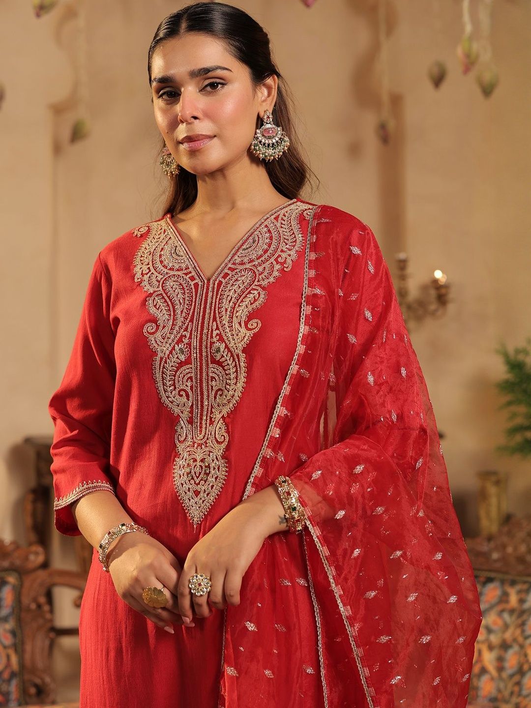 Women Paisley Embroidered Regular Kurta & Trouser With Dupatta