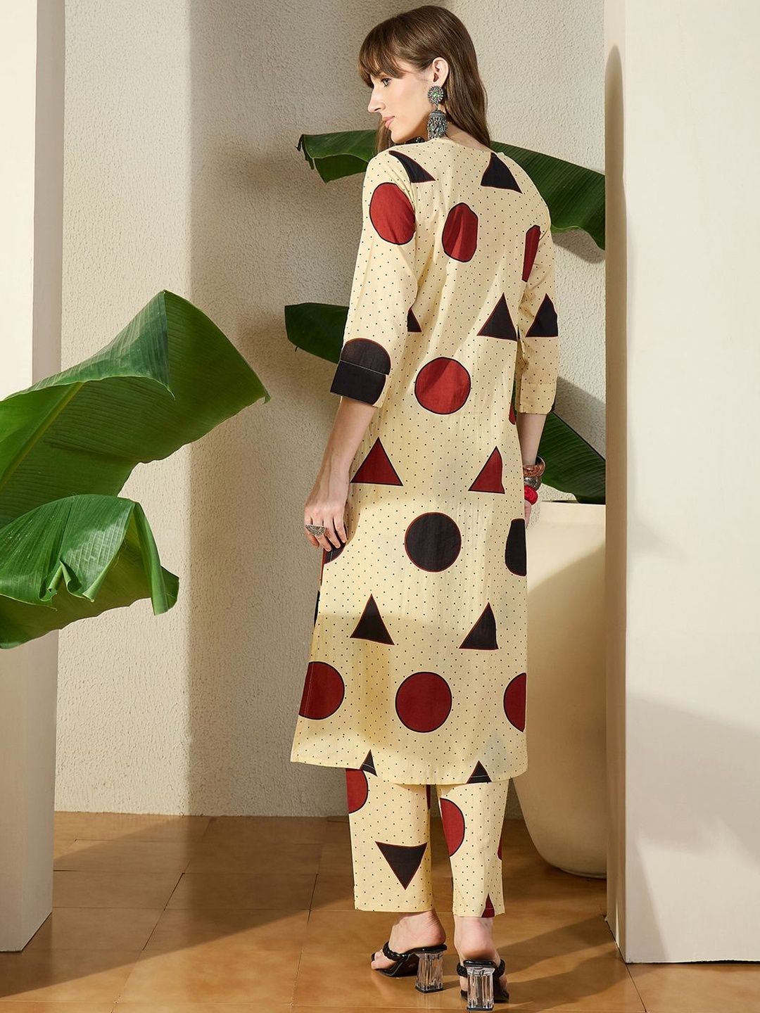 Women Printed Regular Pure Cotton Kurta with Trousers