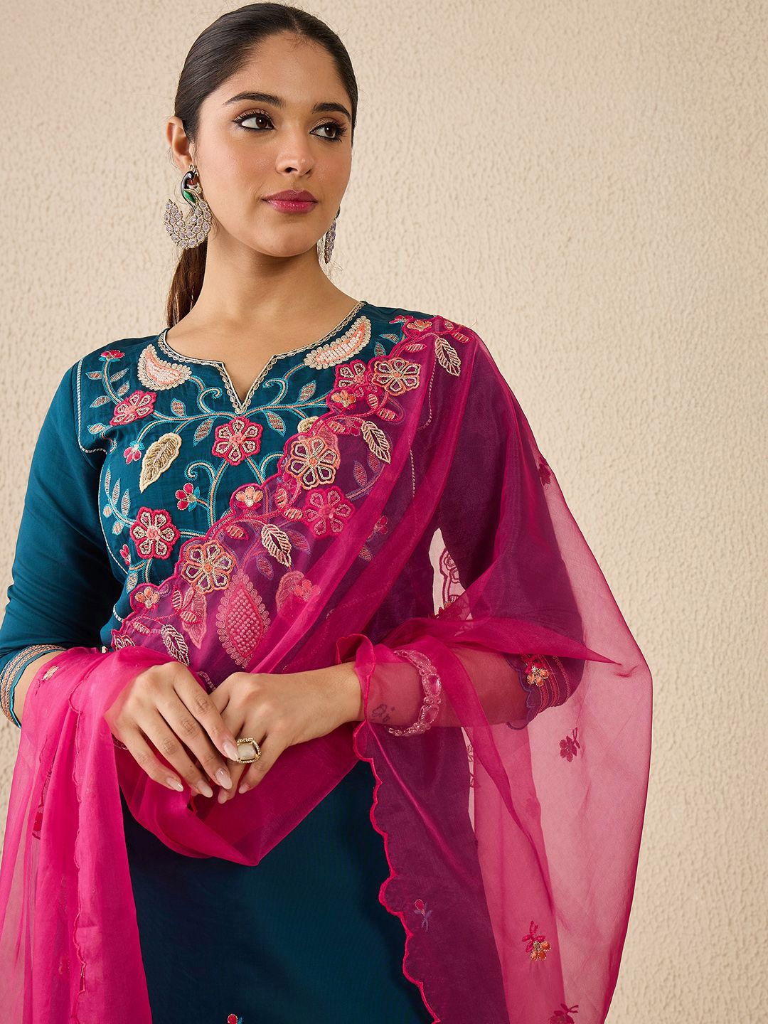 Dhiyona IE Women's Women Ethnic Motifs Printed Kurta with Trousers & Dupatta
