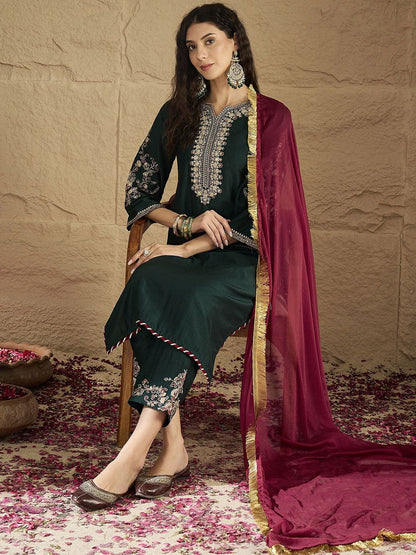 Dhiyona VA Women'sFloral Yoke Design Straight Kurta With Trousers & Dupatta