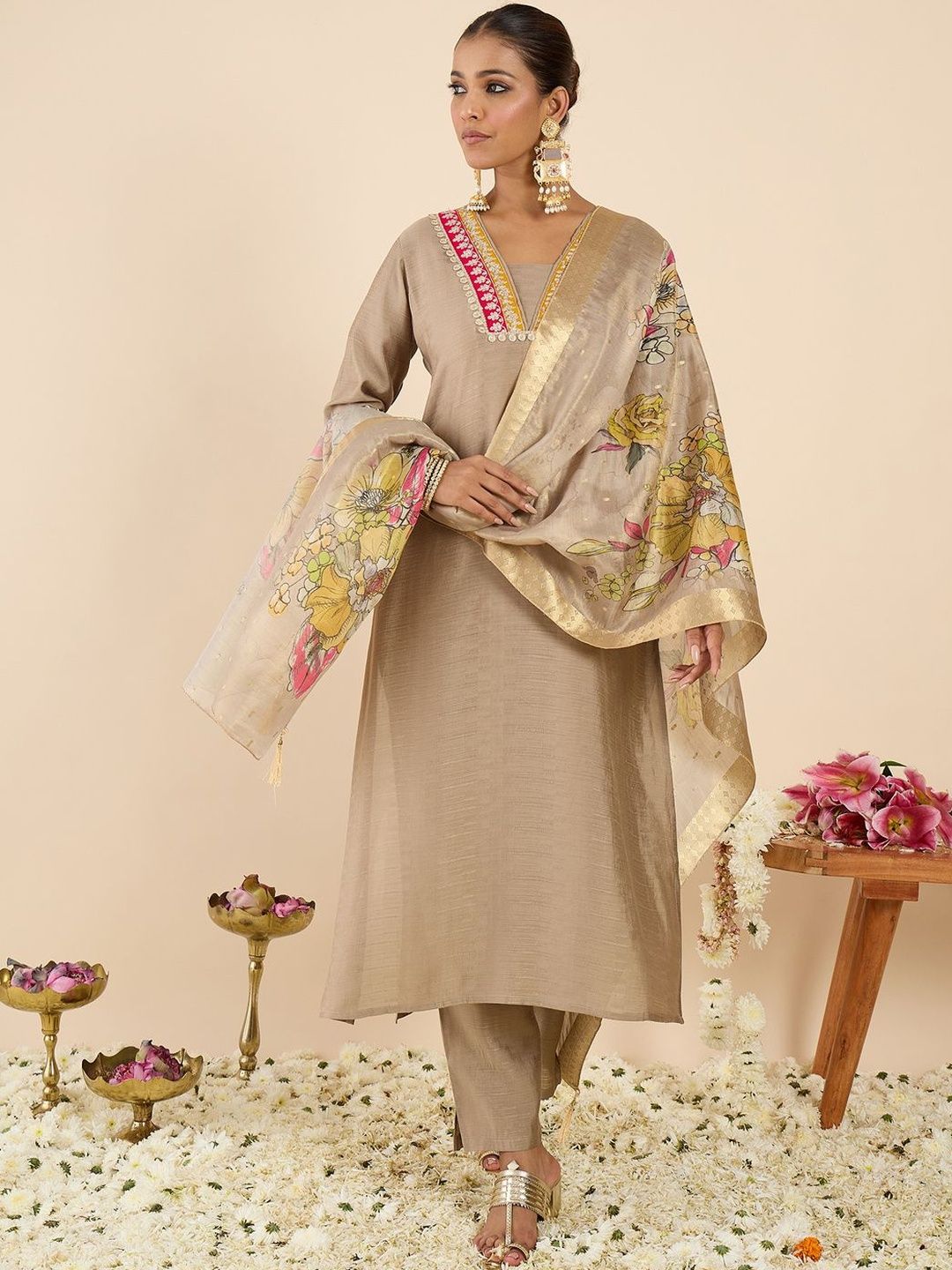 Women Floral Panelled Thread Work Raw Silk Kurta with Trousers & With Dupatta