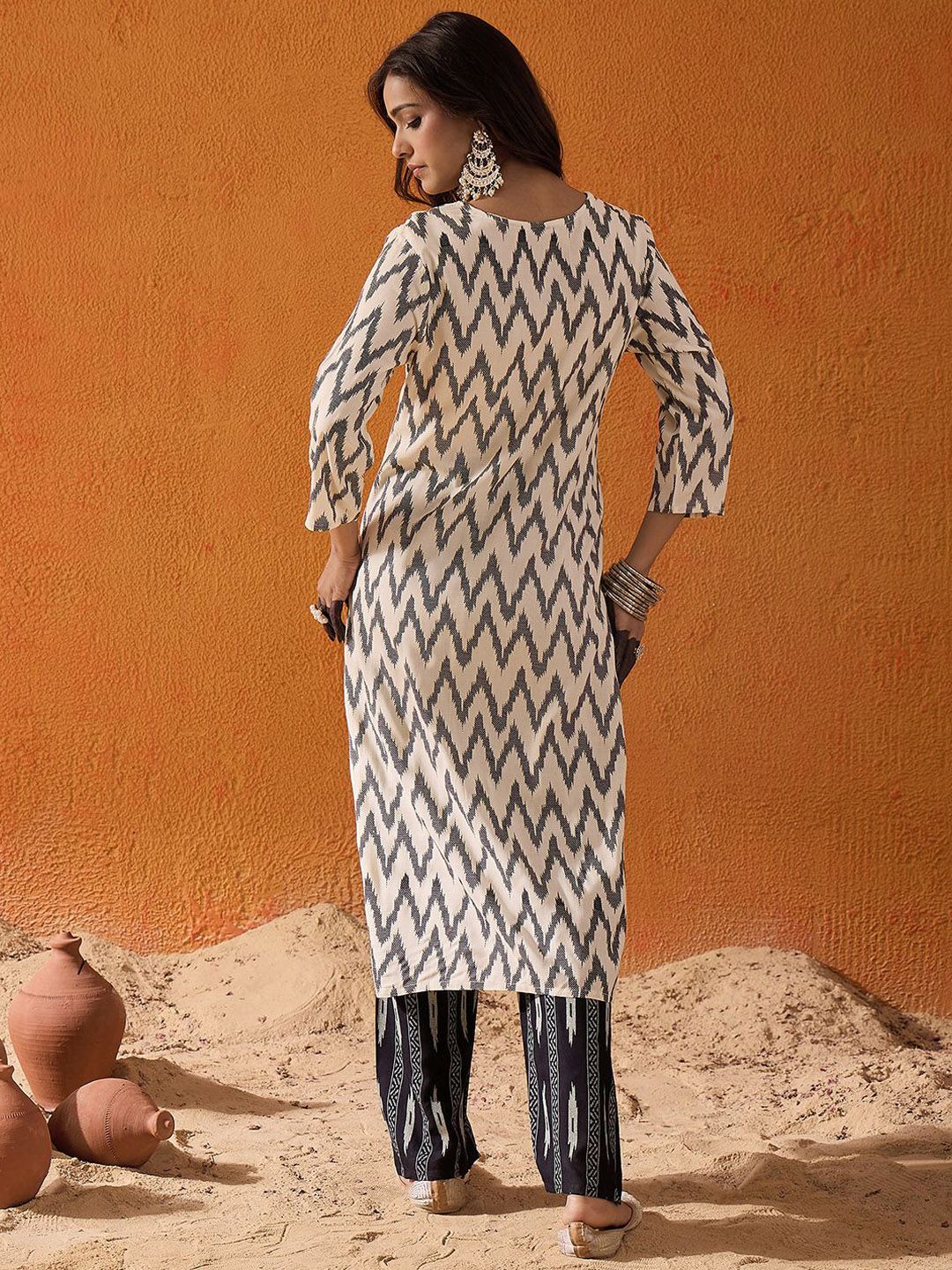 Dhiyona IE White Geometric Printed Tie Up Neck Liva Kurta with Trousers