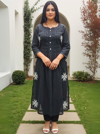 Women Ethnic Motifs Embroidered Cotton A-Line Kurta with Trousers