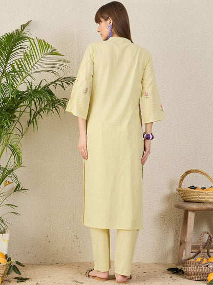 Dhiyona IE Floral Embroidered Pure Cotton Mandarin Collar Tunic With Trousers