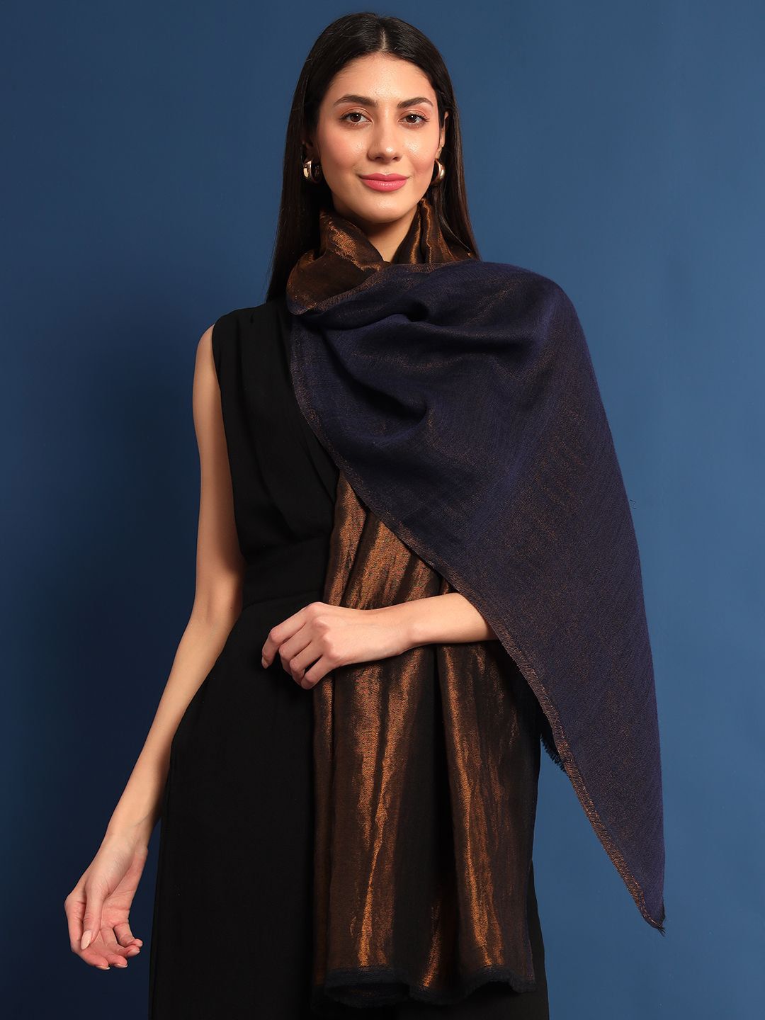 Dhiyona PA Woven Design Woollen Shawl