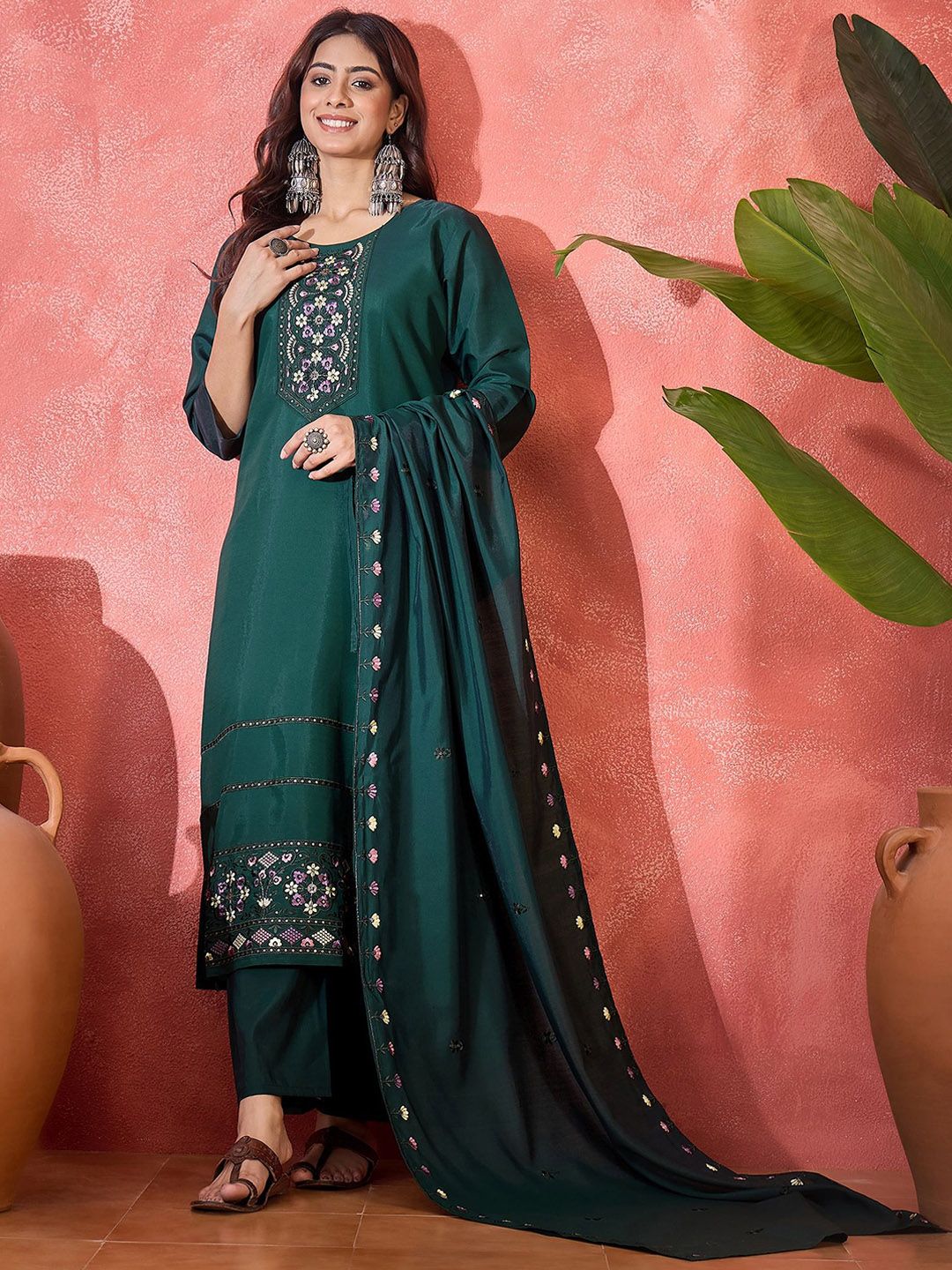 Dhiyona SN Women's Floral Embroidered Thread Work Pure Silk Straight Kurta & Trousers With Dupatta