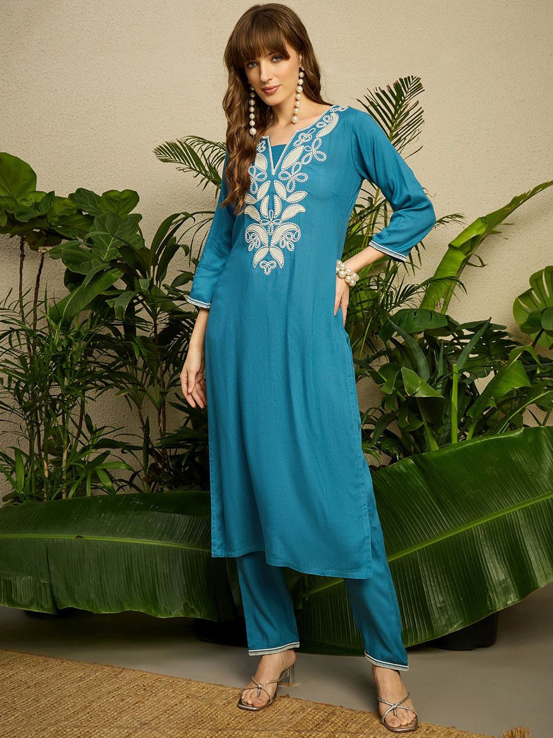 Dhiyona IE Floral Embroidered Top With Trousers Co-Ords