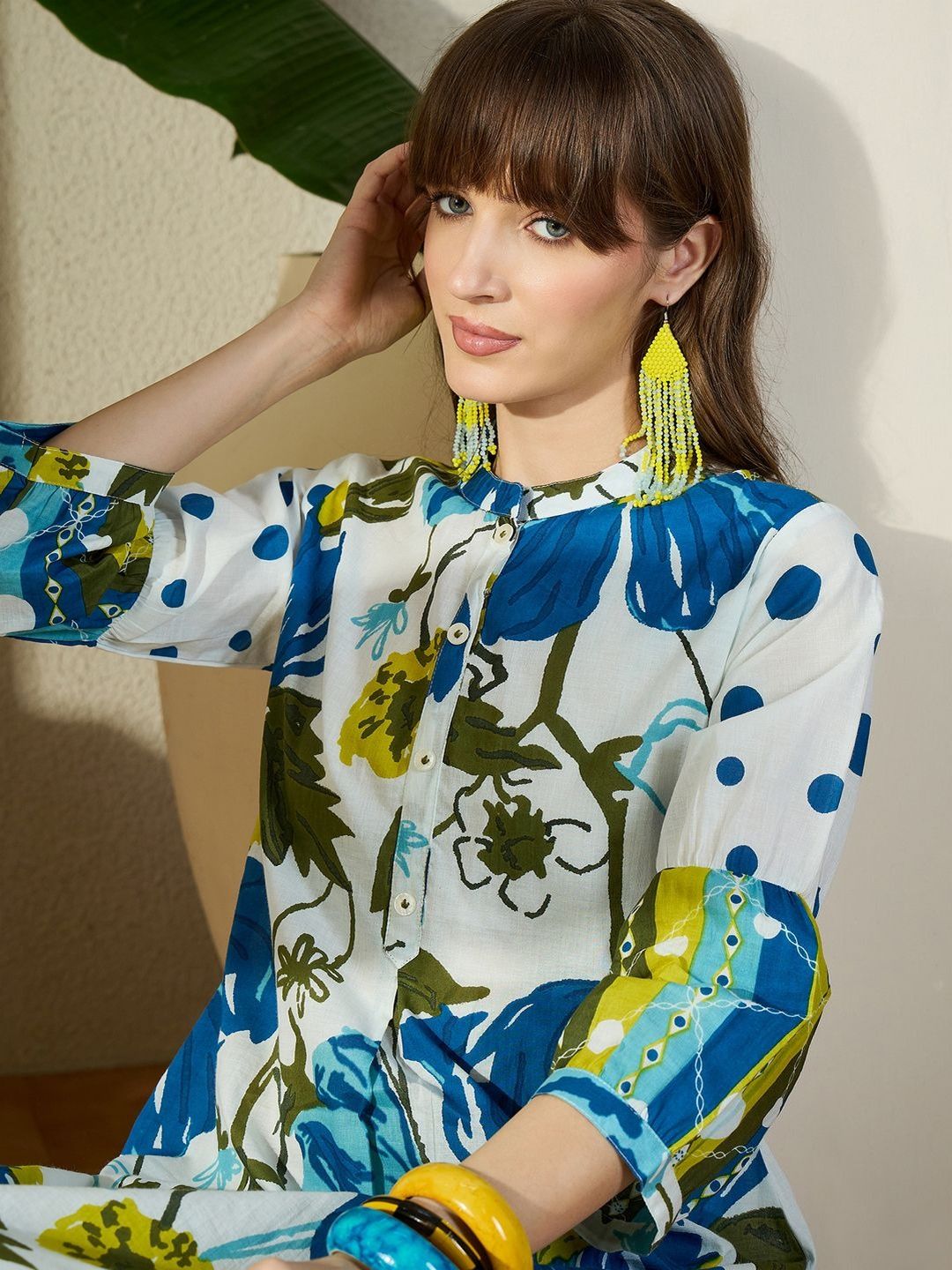 Women Floral Printed Cotton Kurta with Trousers