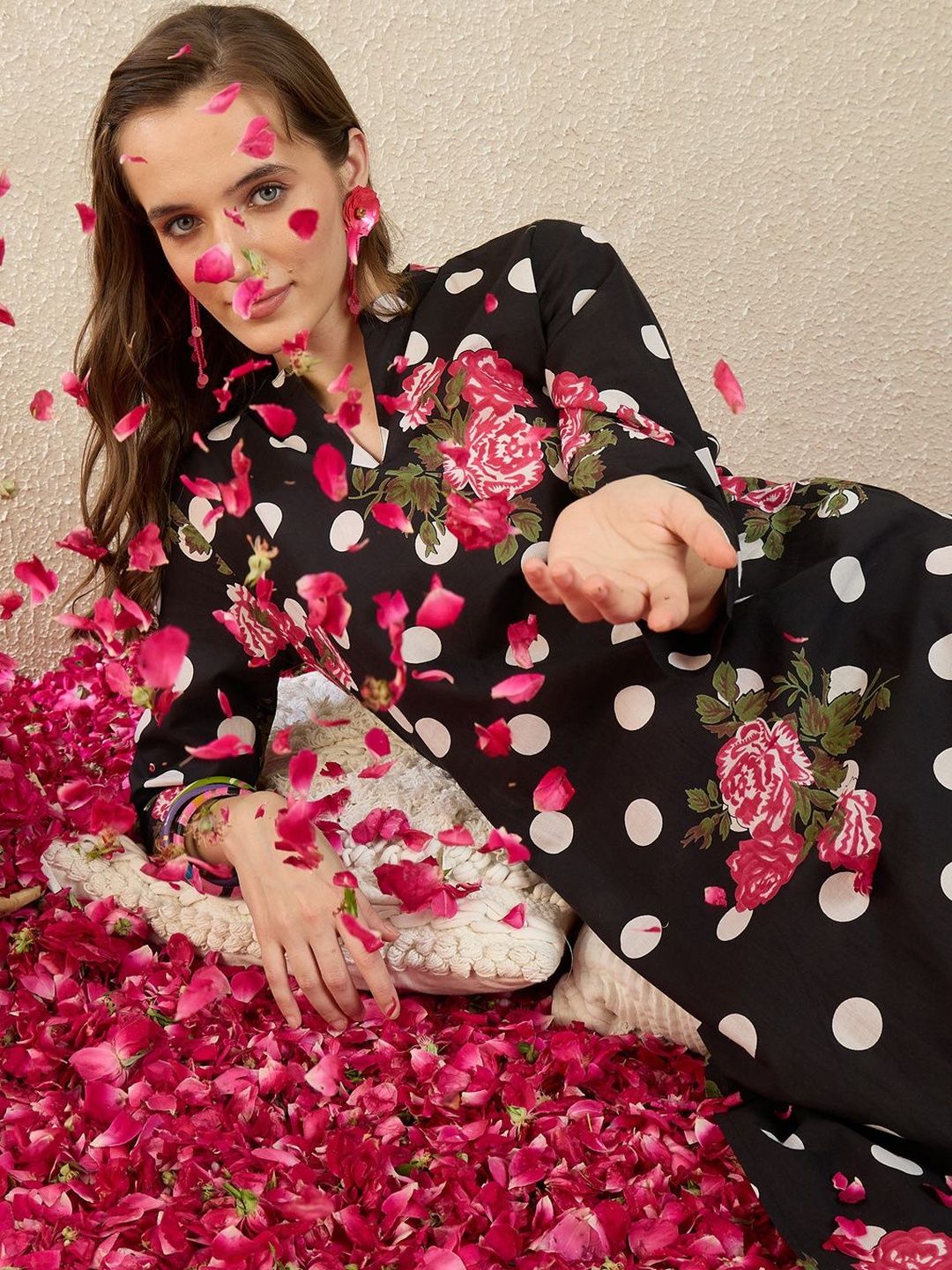 Women Floral Printed Regular Pure Cotton Kurta with Trousers