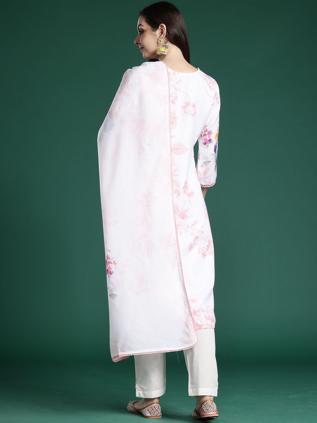 Women Floral Printed Regular Linen Kurta with Trousers & With Dupatta