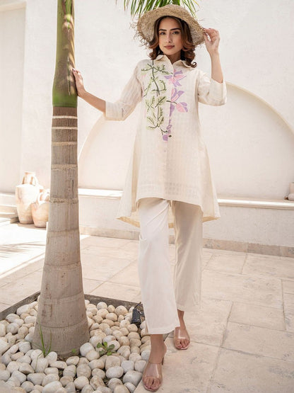 Women Floral Printed Regular Pure Cotton Kurti with Trousers