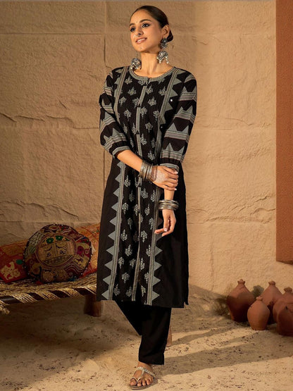 Dhiyona IE Printed Pure Cotton Round Neck Tunic With Trousers
