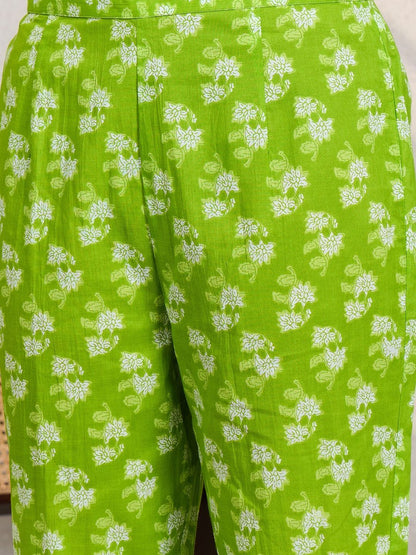 Women Floral Printed Regular Pure Cotton Kurta with Trousers & With Dupatta